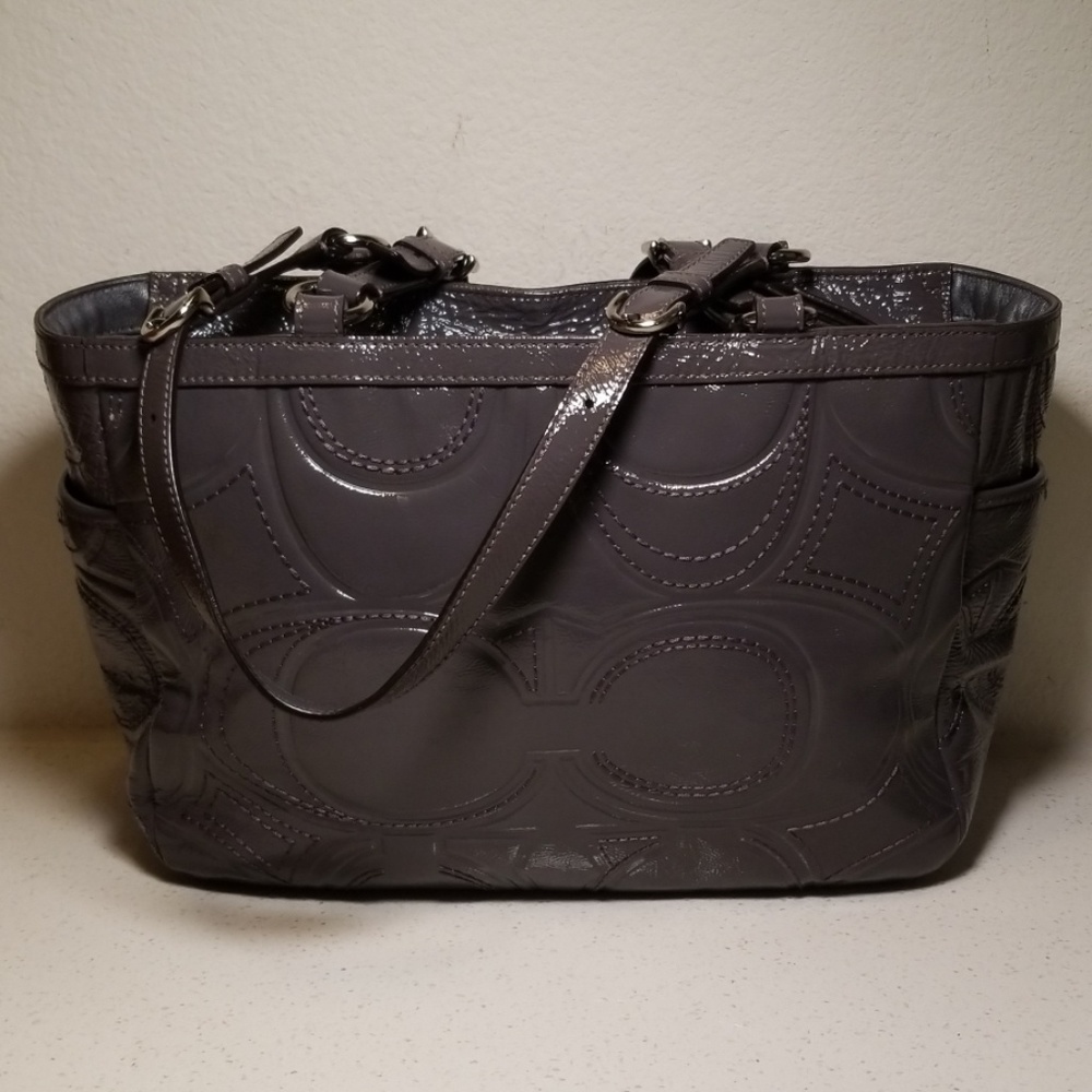 Coach grey paten leather shoulder bag